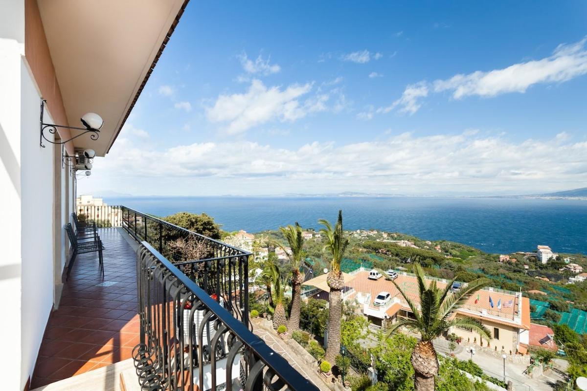 Angela With Private Pool And Sea View *