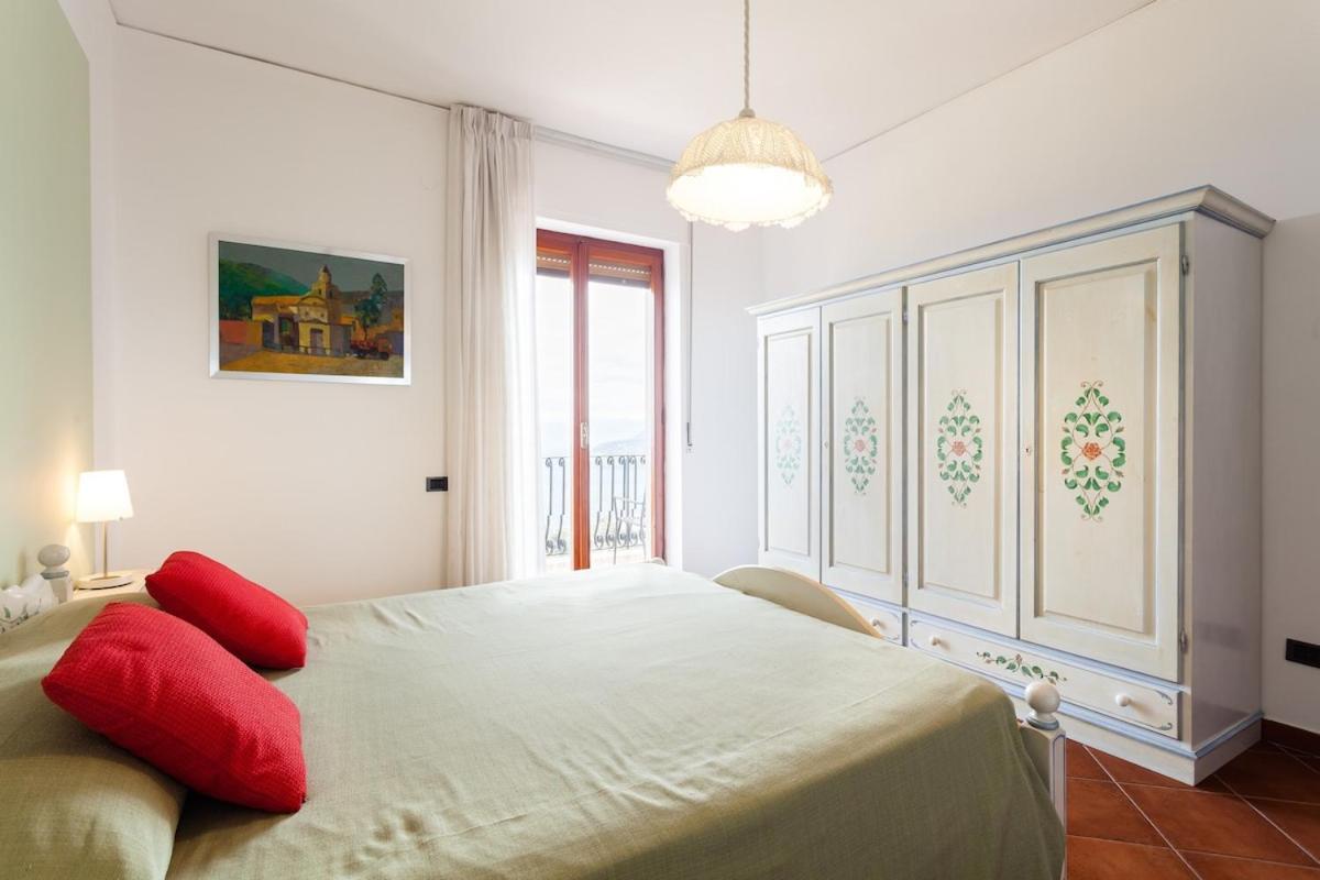 Villa Angela With Private Pool And Sea View Sorrento