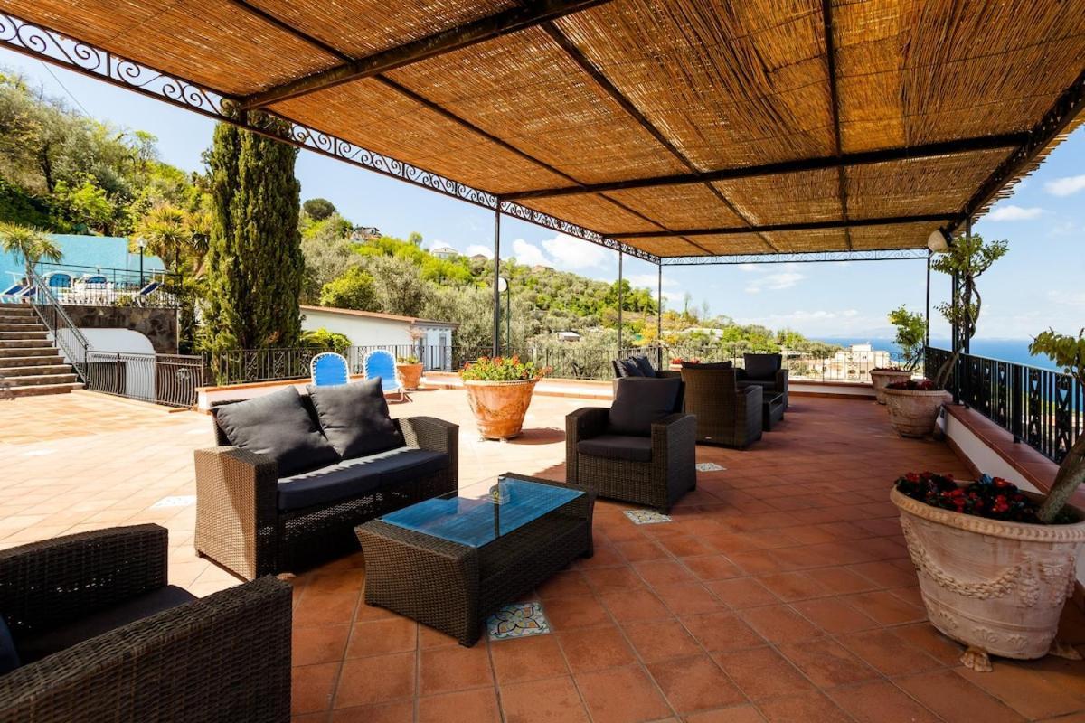 Angela With Private Pool And Sea View Villa Sorrento