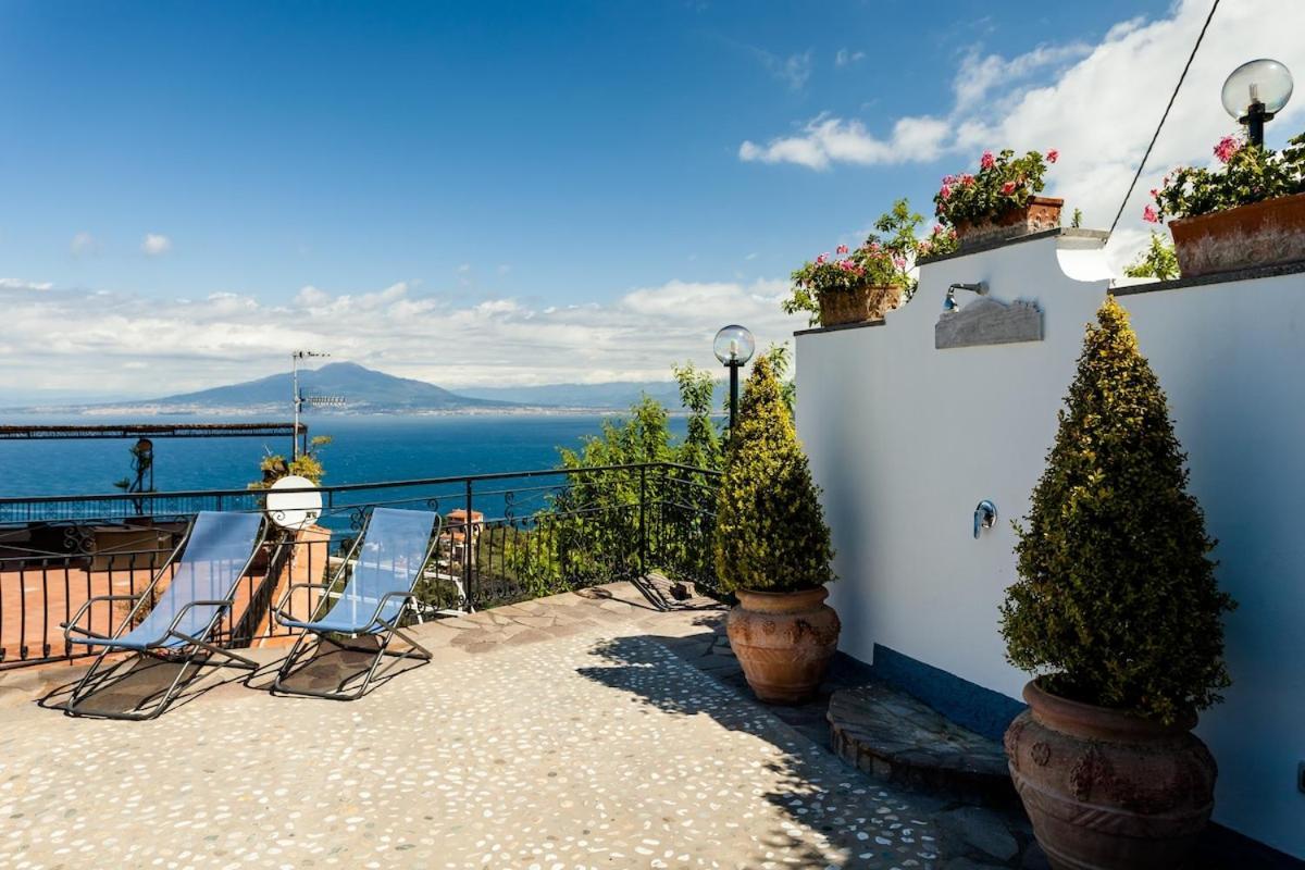 Angela With Private Pool And Sea View Villa Sorrento