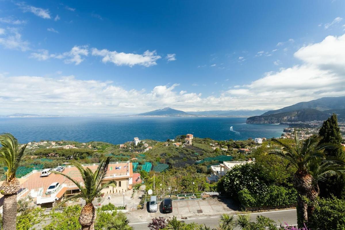 Angela With Private Pool And Sea View Villa